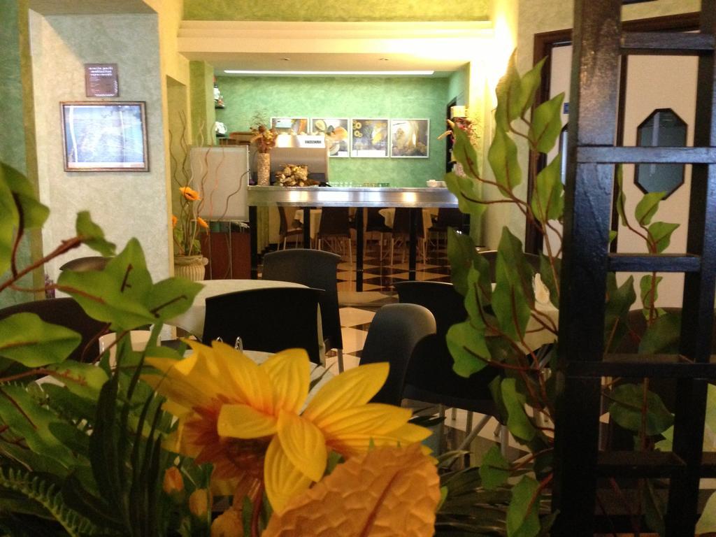 Hotel Ristorante Stellato Trebisacce Extérieur photo